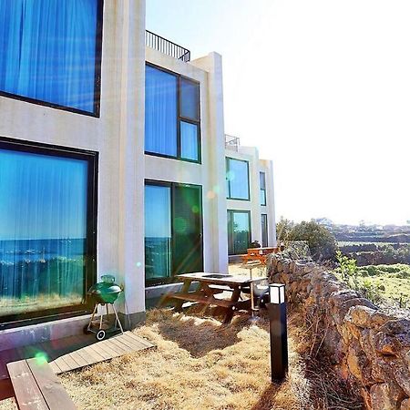 Coveted Palms Village Pension Jeju Exterior foto